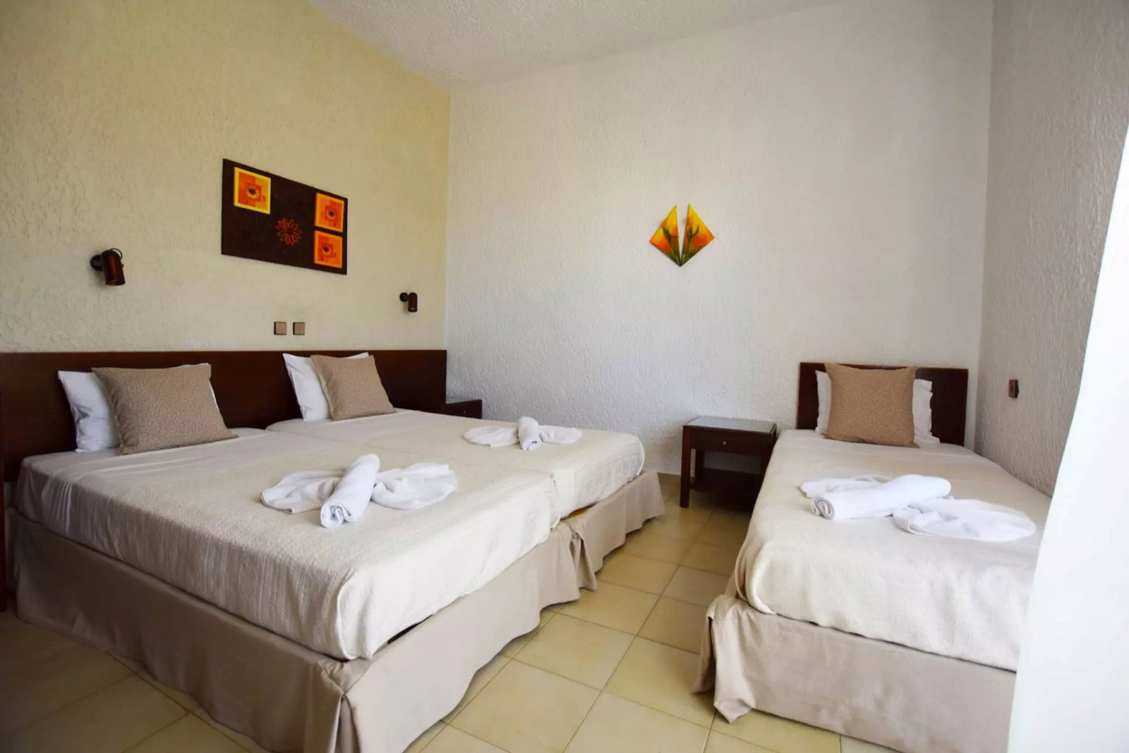 dal travel Altis Hotel