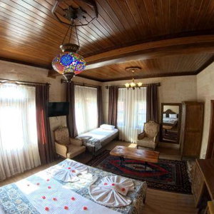 Hotel Bella Vista Stone House cazare UErguep