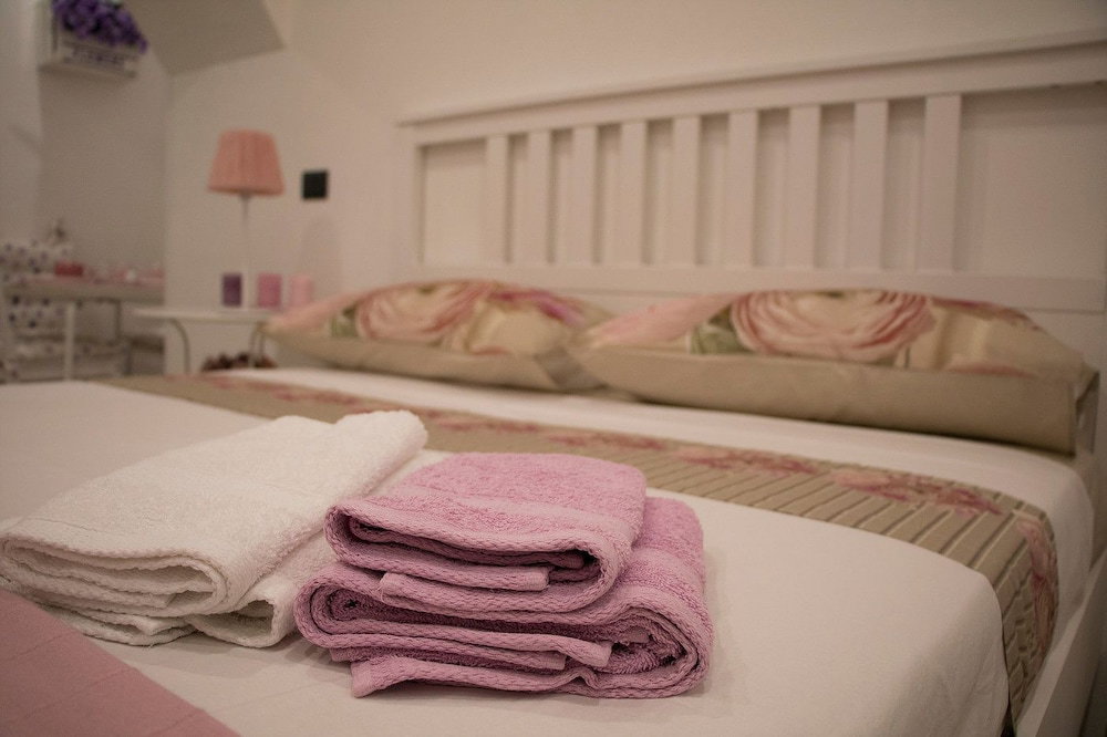Salerno Nel Cuore B&B