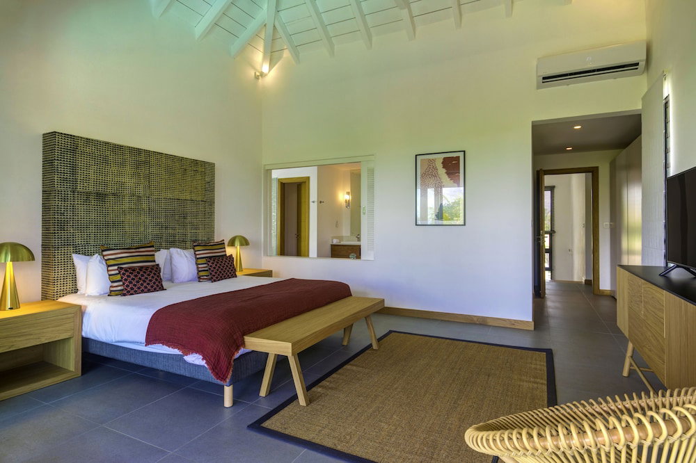 Mythic Suites & Villas By Mj Holidays