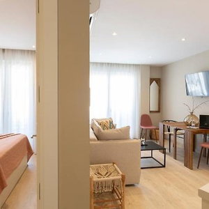 Hotel Apartamentos Martalia Arenal cazare Ronda