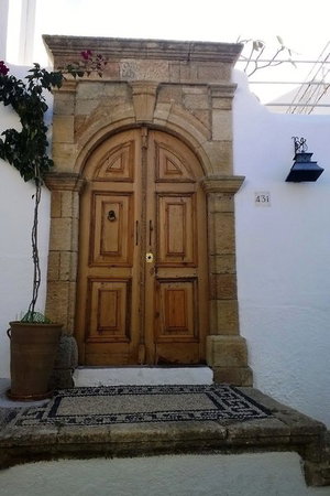 Hotel Lindos Esel Suites cazare Lindos