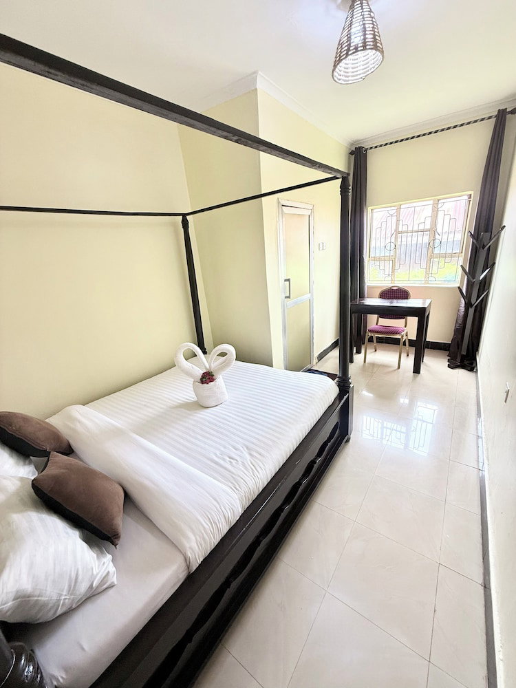 Hotel Cajanus Inn