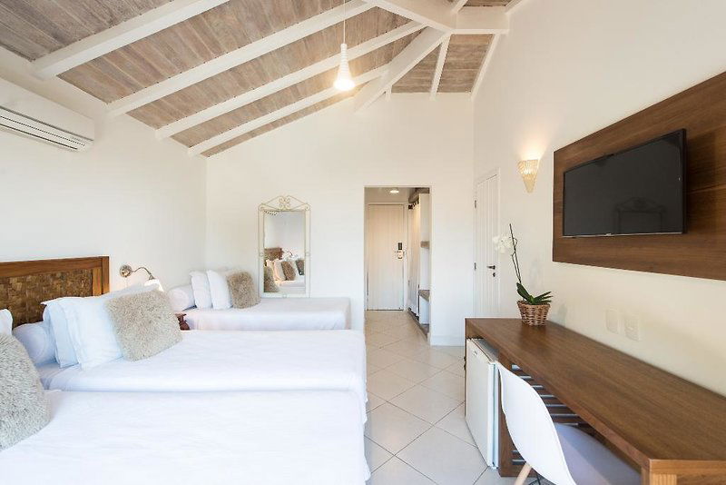 Hotel La Pedrera Small Hotel & Spa