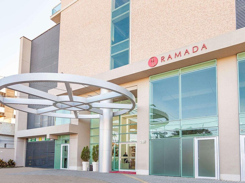 Hotel Ramada Hotel And Suites Macae