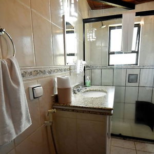 Hotel Hotel Britannia cazare Penedo