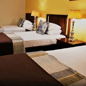 Hotel Puerta Del Sol cazare San Jose