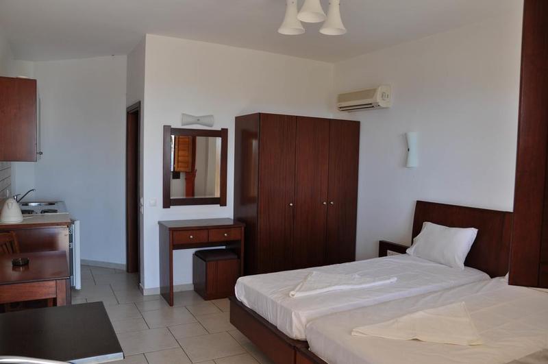 Marianthi Apartments Pefkoi