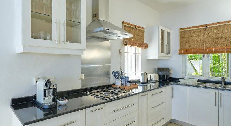 Hotel White Oaks Villas