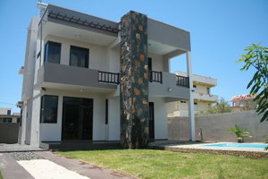 Hotel Happy Villa cazare Trou aux Biches
