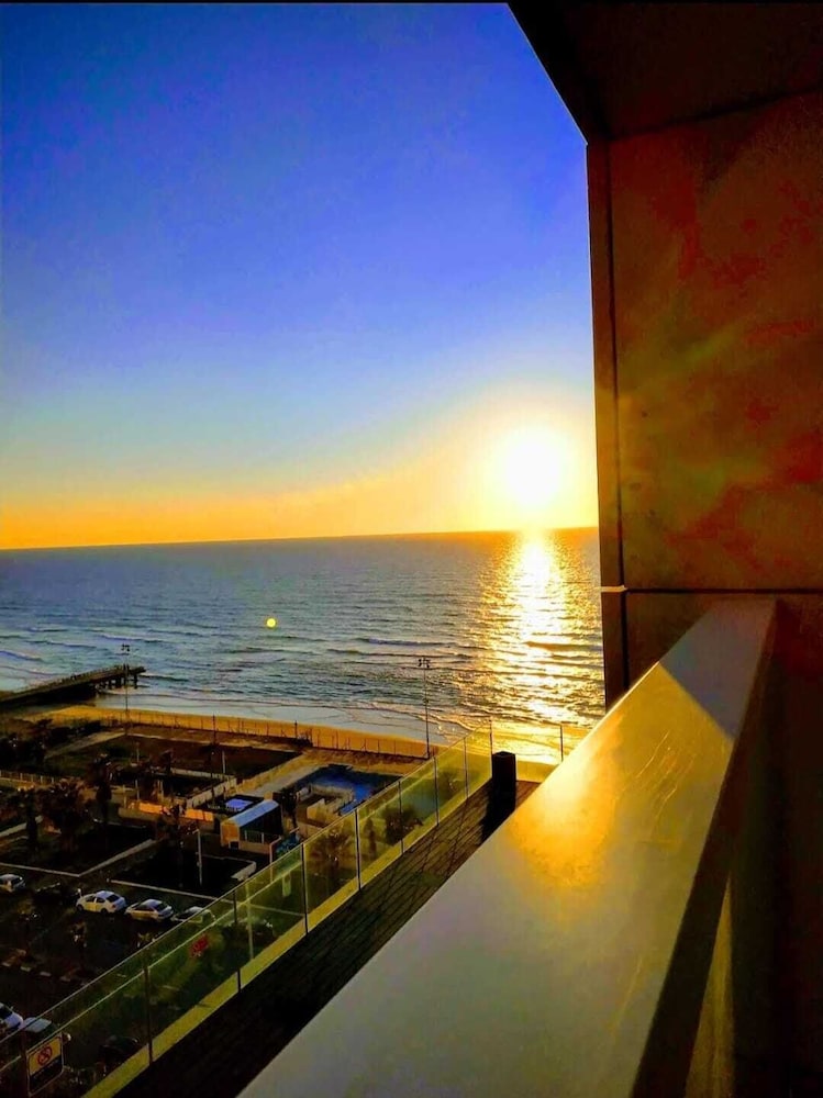 Hotel Shayash Apartments Leonardo Bat-Yam
