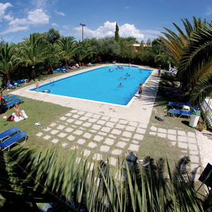 Hotel Karda Beach Camping & Bungalows By Happy Camp cazare Dassia