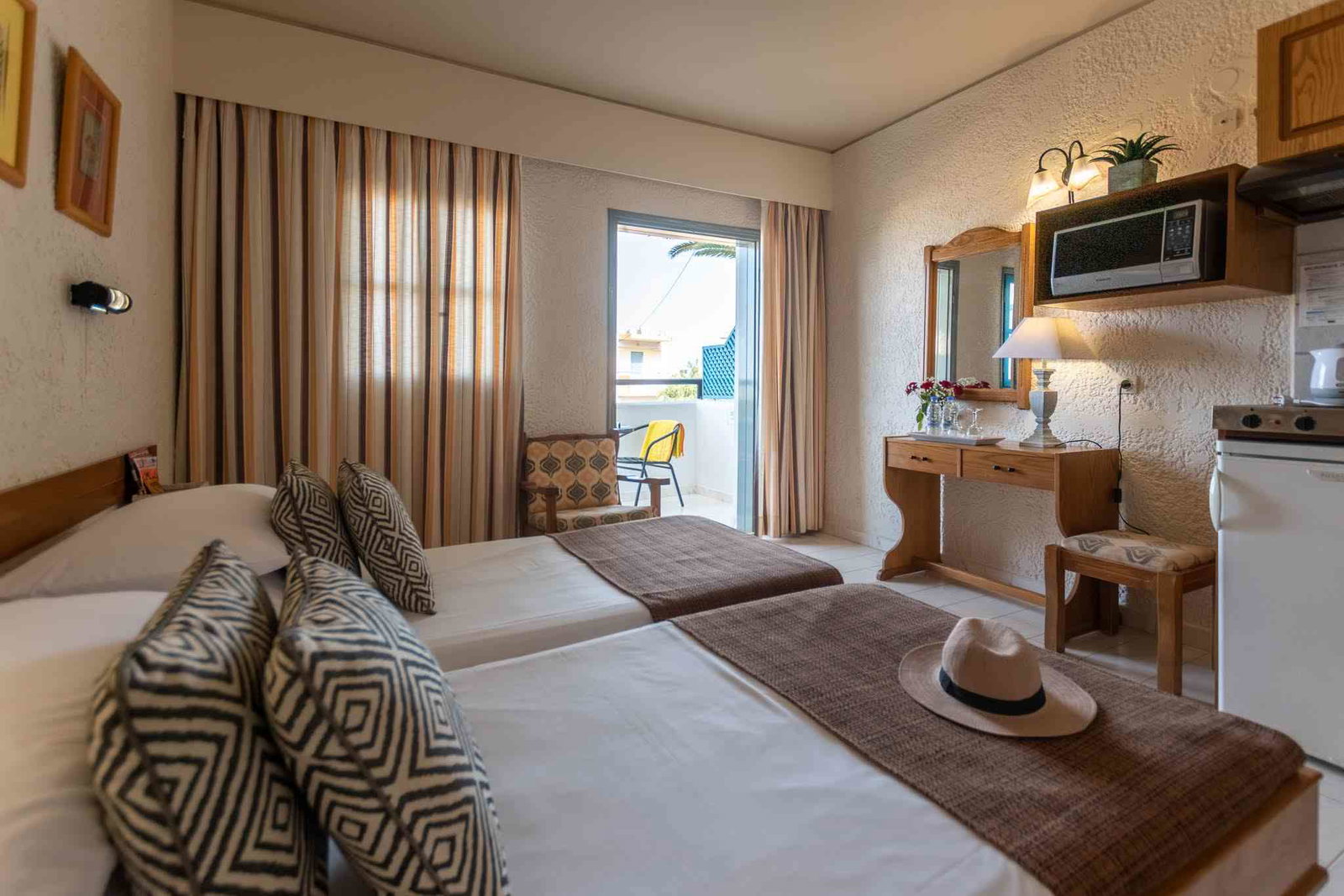 Dedalos Hotel