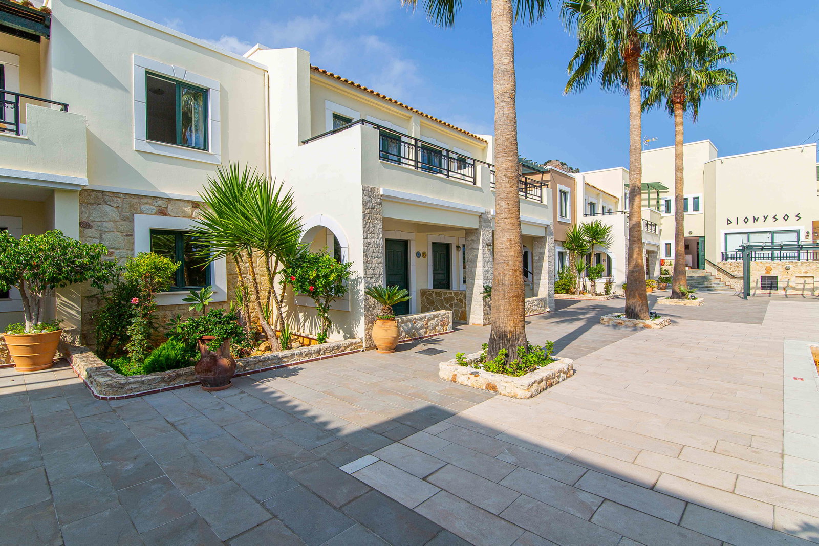 dal travel Dionysos Apartments