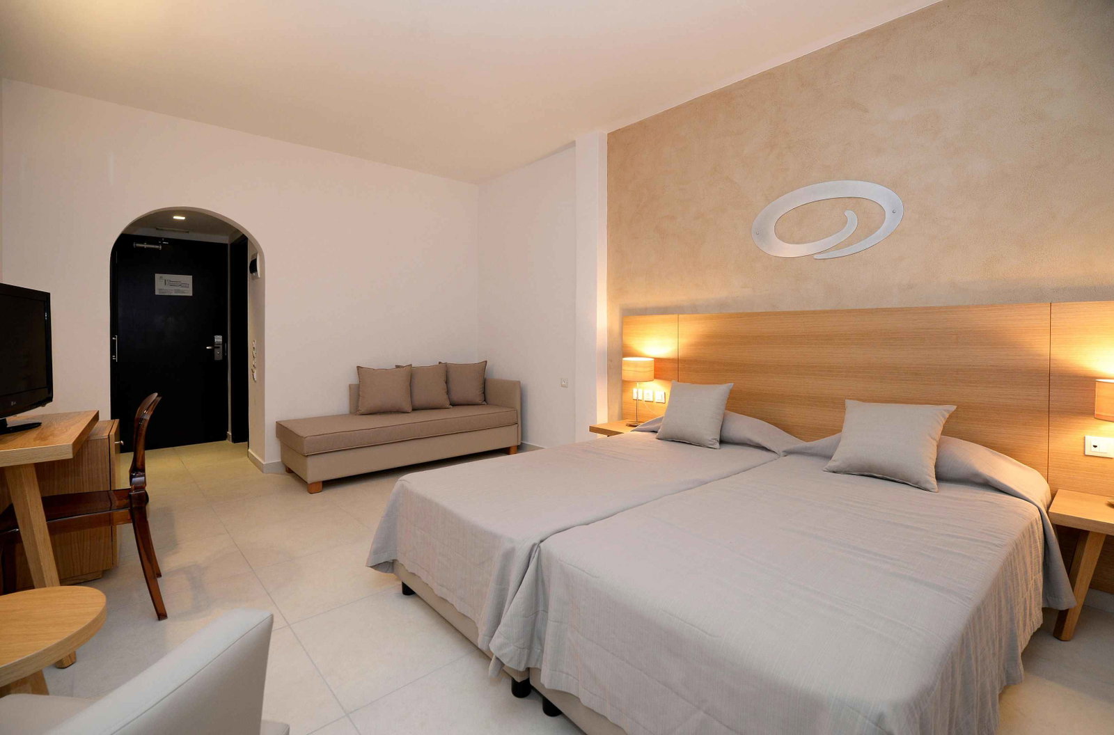 dal travel Golden Beach Hotel