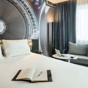 Sejur Novotel Paris 20 Belleville vacanta Paris