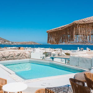 Hotel Bohemian Luxury Boutique Hotel Paros cazare Paros