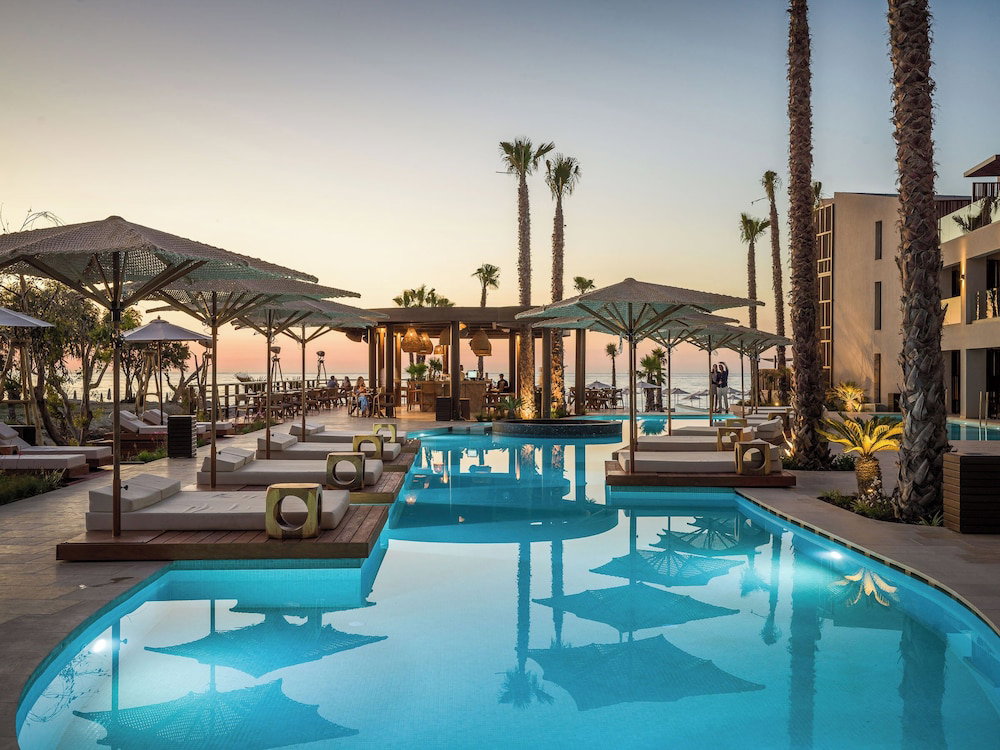 Hotel Nalu Resort & Spa