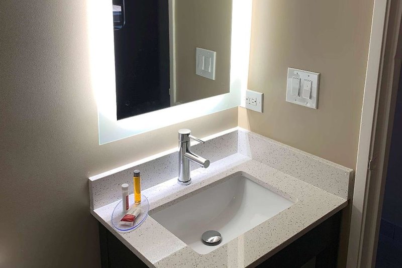Hotel Super 8 By Wyndham Joliet