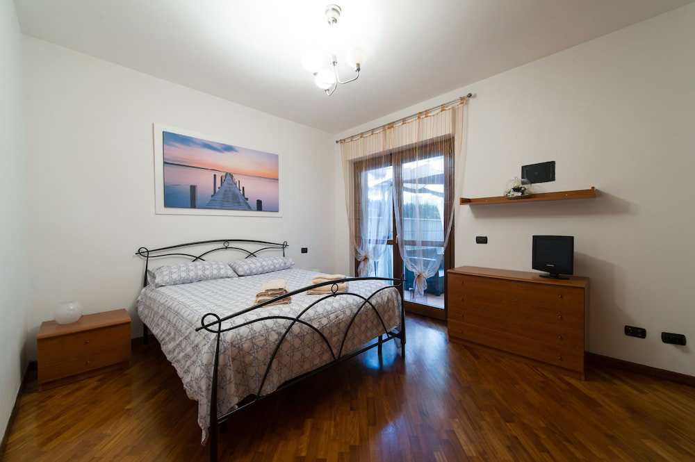 Domus Al Parco Guest House