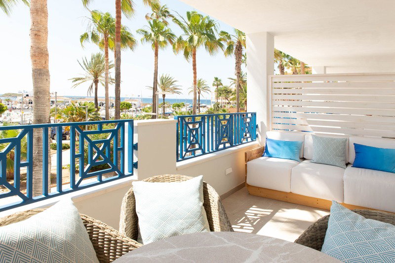 Lemar Apartments
