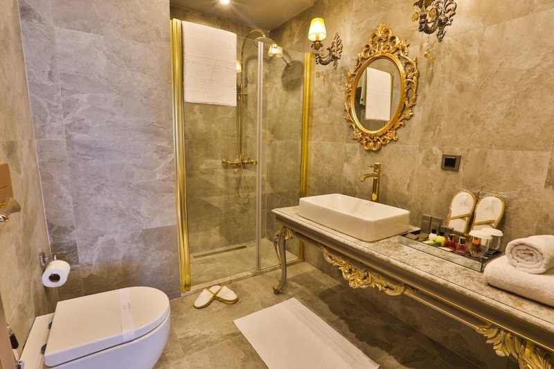 Hotel Real King Residence