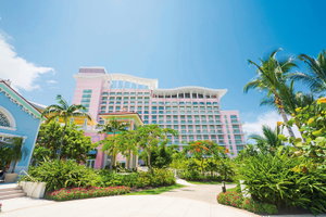Hotel Sls Baha Mar cazare Nassau