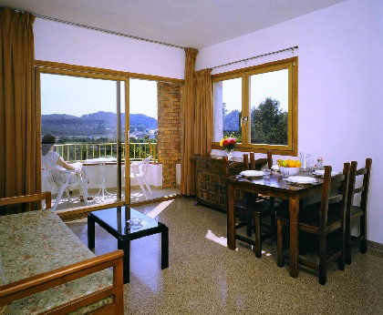 Las Mariposas Apts.