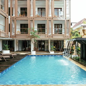 Sejur Nadi Hotel vacanta Legian