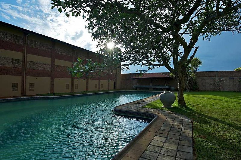 The Long Beach Resort