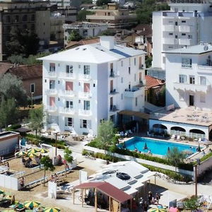 Hotel Hotel Villa Sole Resort cazare Bellaria-Igea Marina