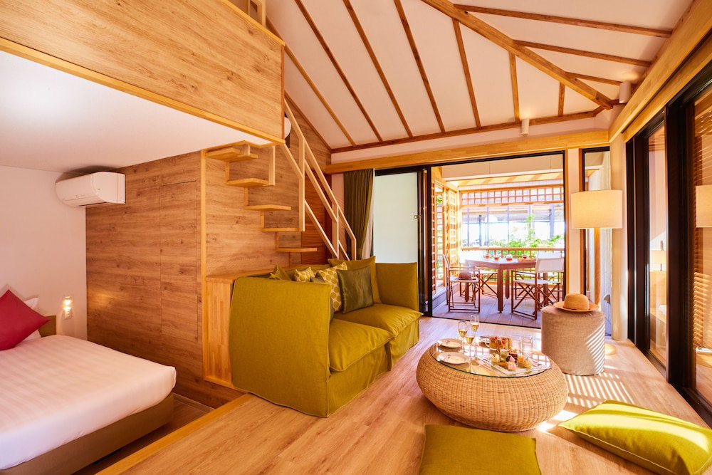 Allamanda Imgya Coral Village