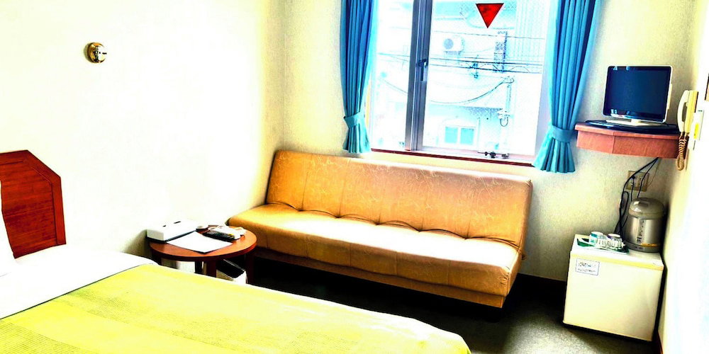 Hotel Happy Holiday Ishigakijima
