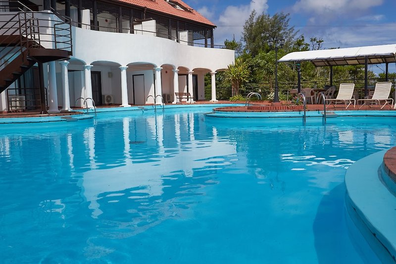 The Pool Resort Villa Hasta Manana