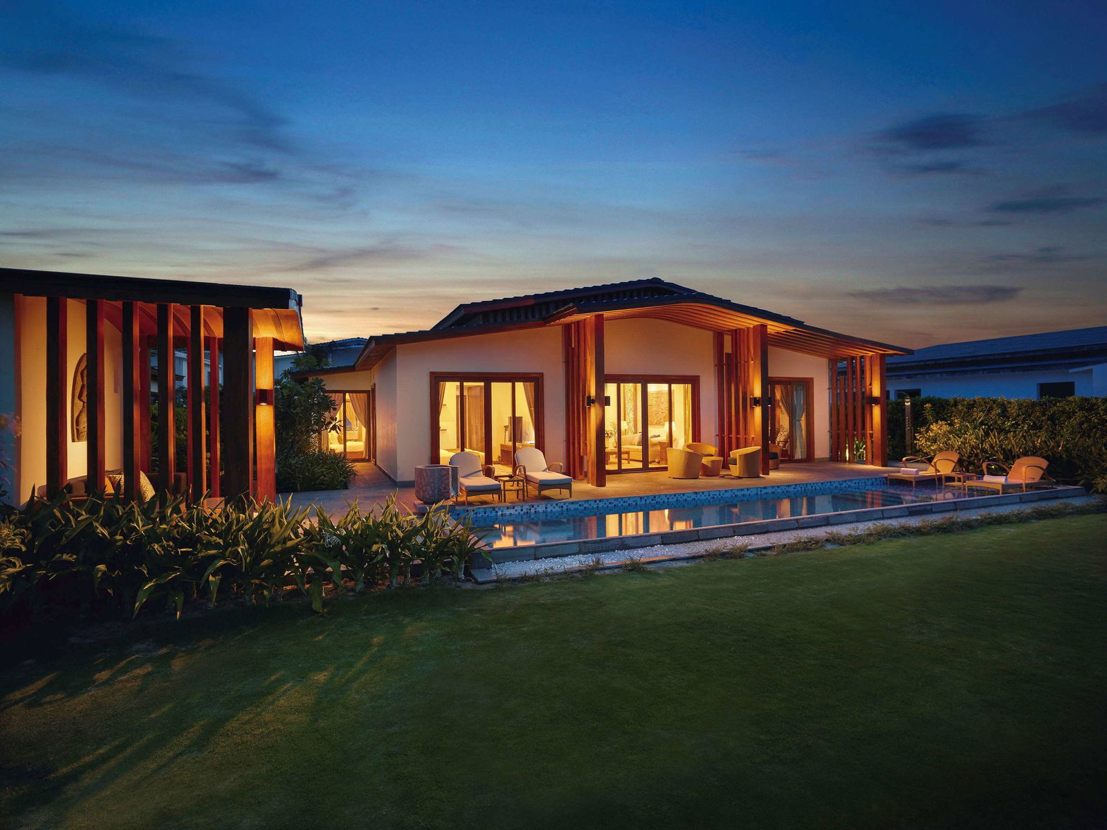 Hotel Mövenpick Resort Cam Ranh