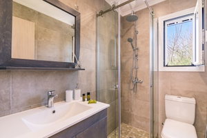 Hotel Lamda Apartments By Estia cazare Roda