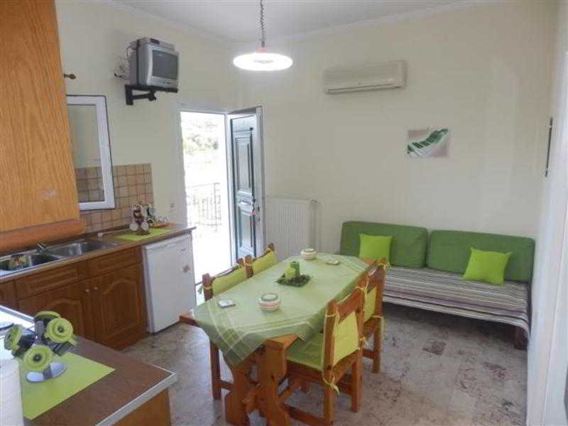 Katerina Pool Apartments