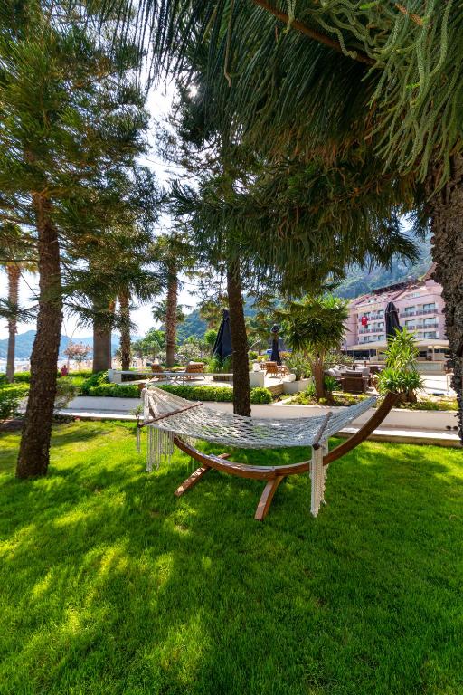 Faros Premium Beach