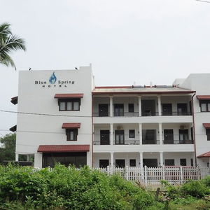 Hotel Blue Spring Hotel cazare Meda Wadduwa