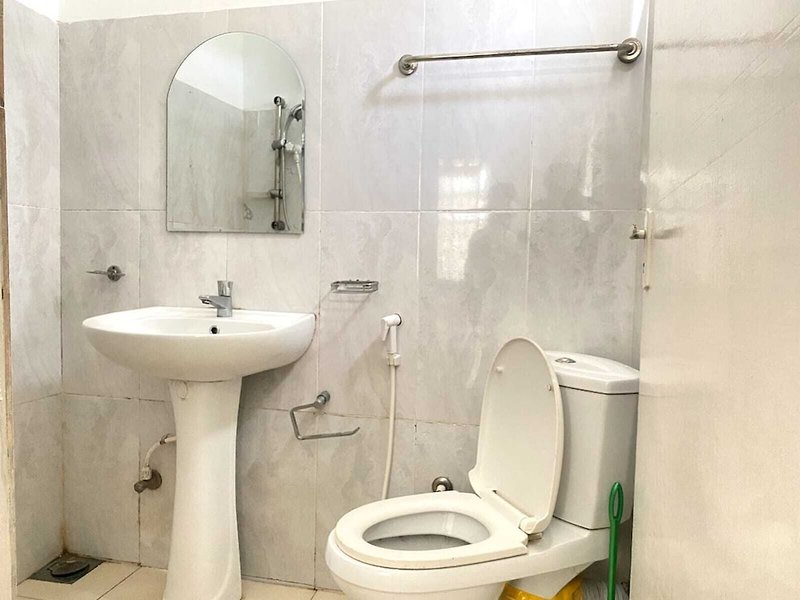 Hotel Layathraa Hotel And Restaurant