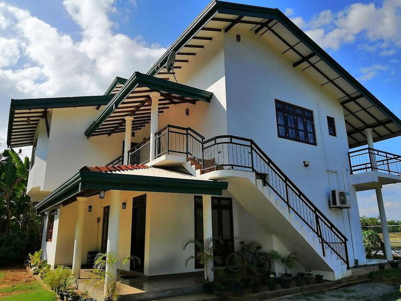 Hotel Lavender Home Rest