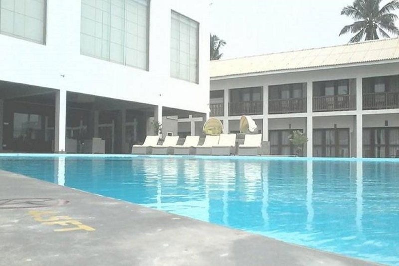 Hotel Avenra Beach Hotel