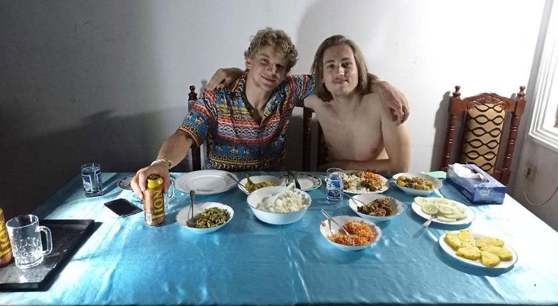 Hotel Sudu Neluma Home Stay