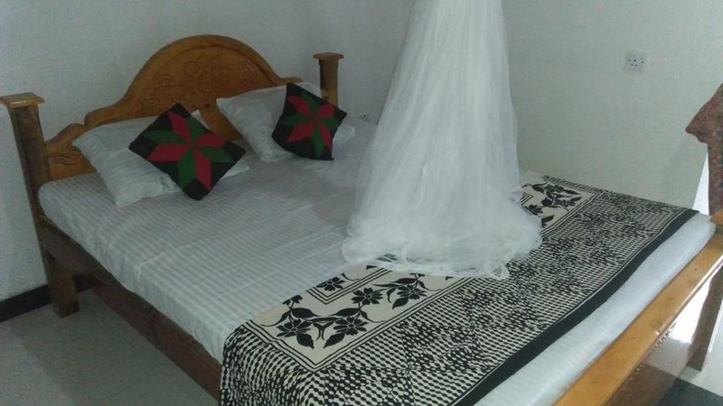 Ella Secret Water Fall Home Stay