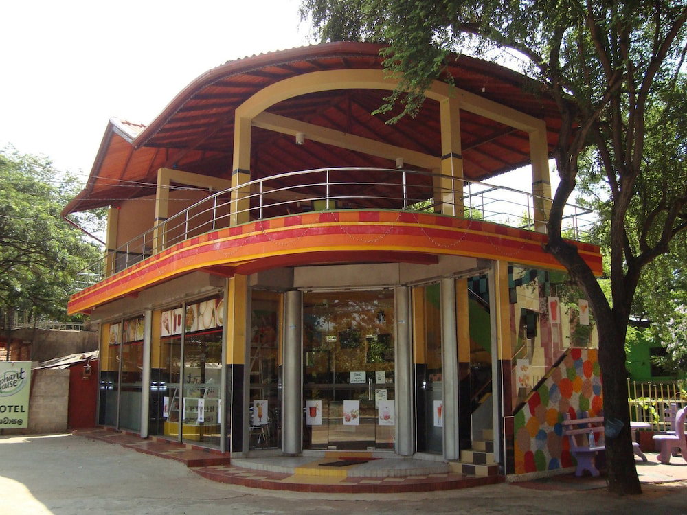 Hotel Mahawasala Hotel