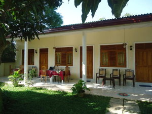 Hotel Tissa Resort cazare Tissamaharama
