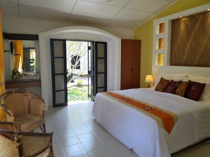 Hotel Aquarius Beach Club