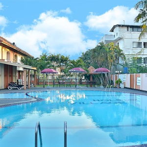 Hotel Paradise Holiday Village cazare Negombo