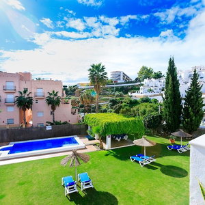 Hotel Almoraide Apartamentos cazare Nerja