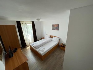 Hotel Delta Crisan Flamingo cazare Crisan